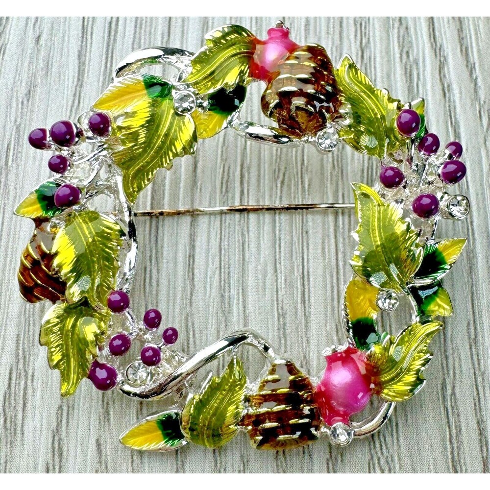 Napier Wreath Brooch Pin Gorgeous Eye Catching Colors SilverTone Floral Spring